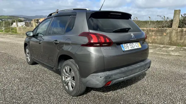 Peugeot 2008 2016 - 12900 EUR, 122000 km - AUTO.MOTO.pt - 122000km - foto 8 de 12
