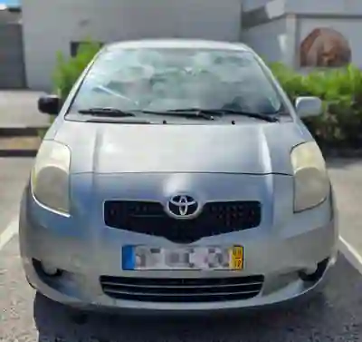 Toyota Yaris 2008 - 5000 EUR, 254000 km - 254000km - foto 2 de 14