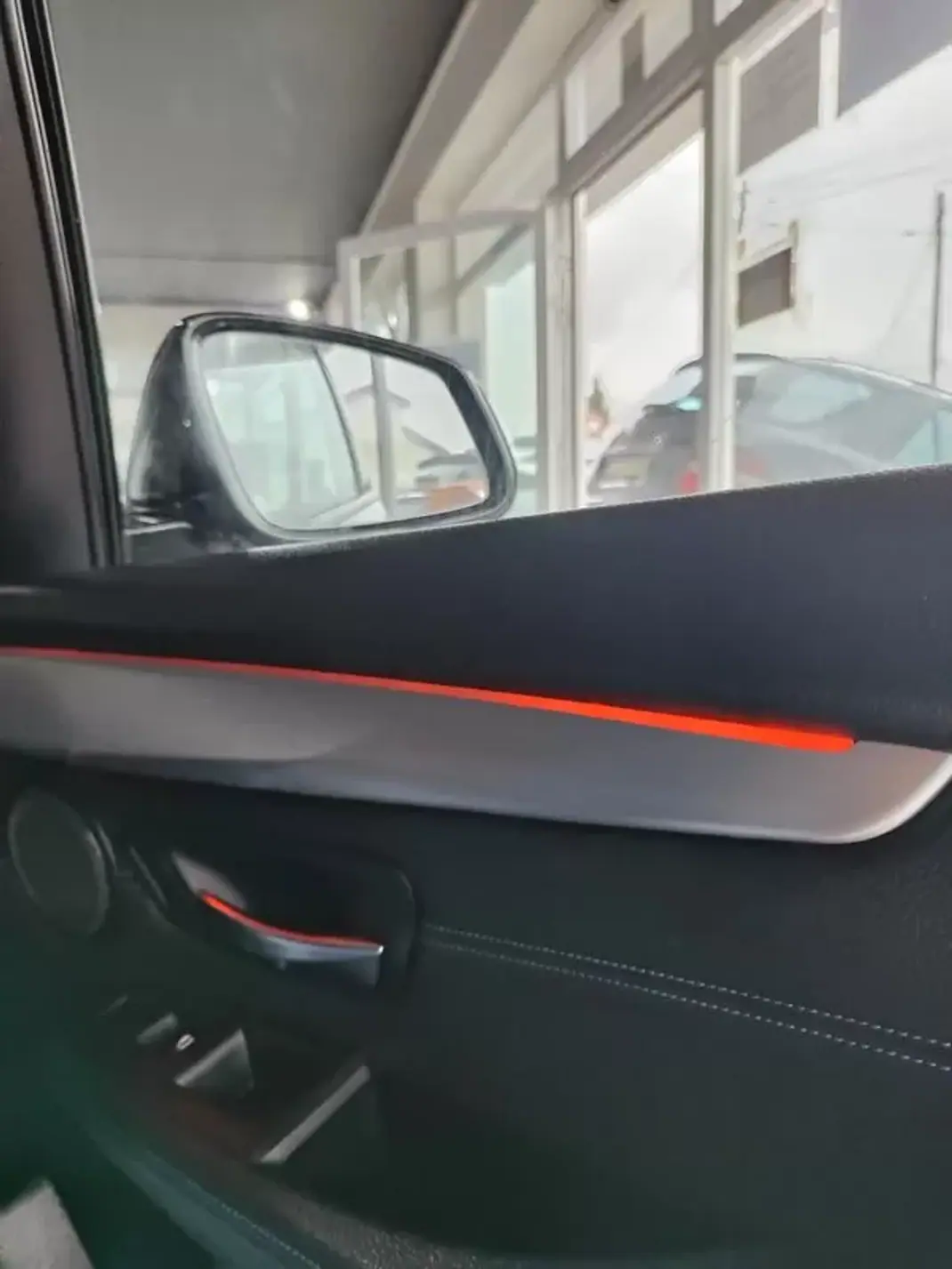 BMW 218 Gran Tourer 2015 - 17250 EUR, 190800 km - AUTO.MOTO.pt - 190800km - foto 32 de 35