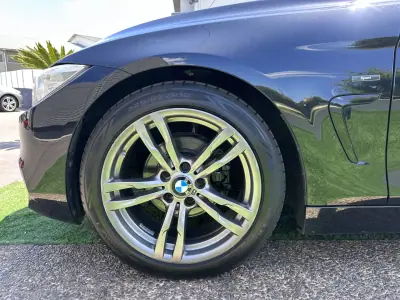 BMW 418 Gran Coupé 2014 - 17500 EUR, 220000 km - AUTO.MOTO.pt - 220000km - foto 22 de 63