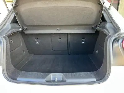 Mercedes-Benz A 180 2015 - 18900 EUR, 111327 km - AUTO.MOTO.pt - 111327km - foto 28 de 29