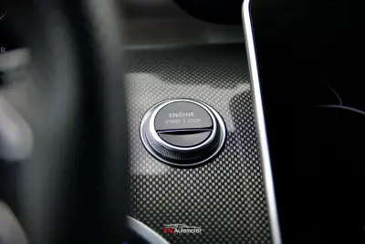 Mercedes-Benz C 300 2022 - 43500 EUR, 65000 km - AUTO.MOTO.pt - 65000km - foto 43 de 47