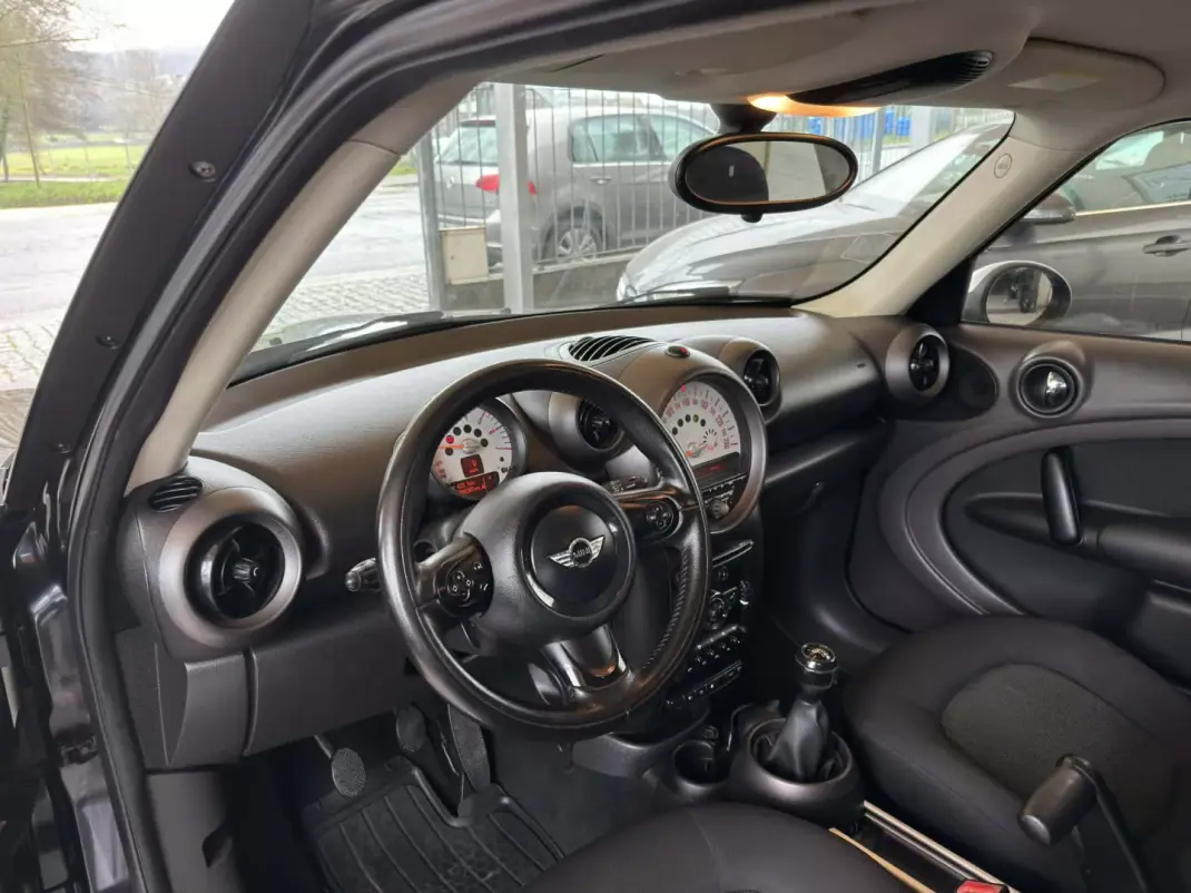 MINI Countryman 2011 - 9750 EUR, 208387 km - AUTO.MOTO.pt - 208387km - foto 13 de 30