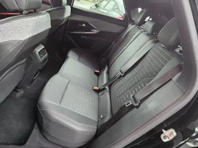 Peugeot 3008 2024 - 29999 EUR, 25000 km - AUTO.MOTO.pt - 25000km - foto 10 de 16