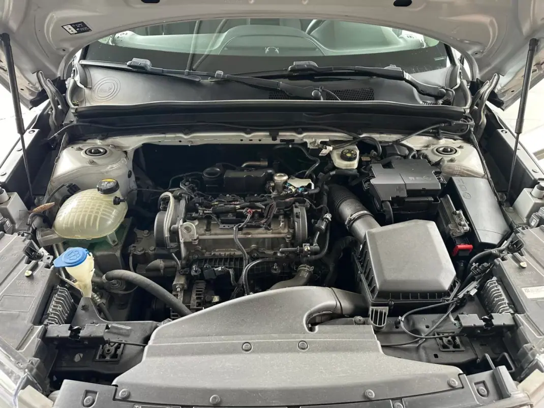 Volvo XC 40 2019 - 24900 EUR, 91623 km - AUTO.MOTO.pt - 91623km - foto 29 de 29