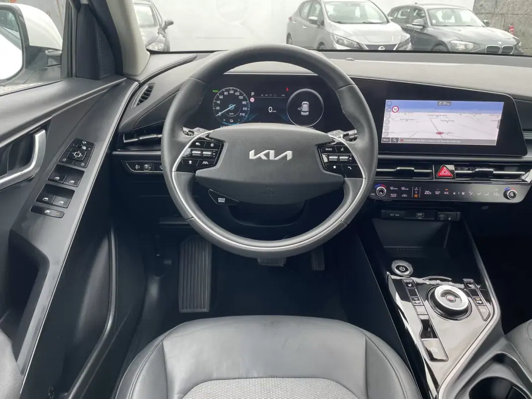Kia Niro EV 2022 - 25850 EUR, 52642 km - AUTO.MOTO.pt - 52642km - foto 4 de 44