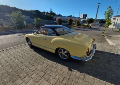 Volkswagen Karmann Ghia 1962 - 39900 EUR, 95000 km - AUTO.MOTO.pt - 95000km - foto 3 de 9
