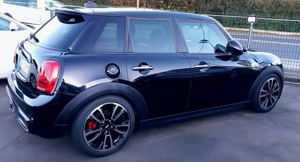 MINI 1000 2015 - 18990 EUR, 118234 km - AUTO.MOTO.pt - 118234km - foto 3 de 7