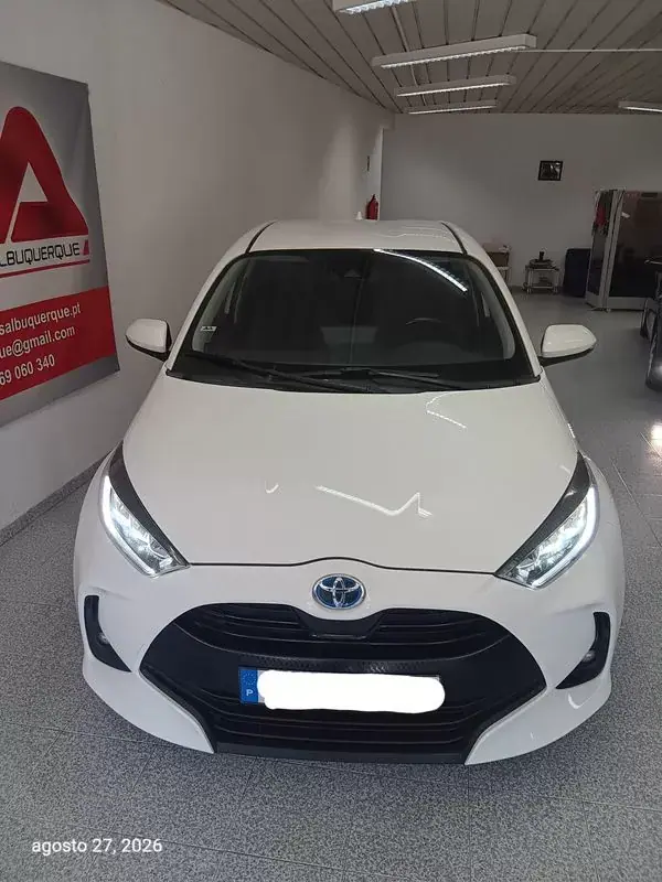 Toyota Yaris 2021 - 15950 EUR, 145000 km - 145000km - foto 9 de 19