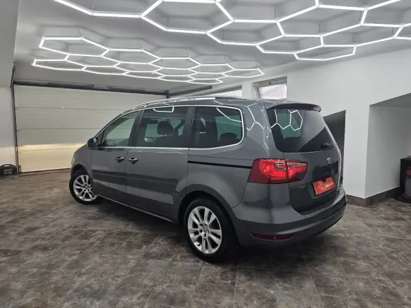 SEAT Alhambra 2011 - 12650 EUR, 216141 km - AUTO.MOTO.pt - 216141km - foto 6 de 51