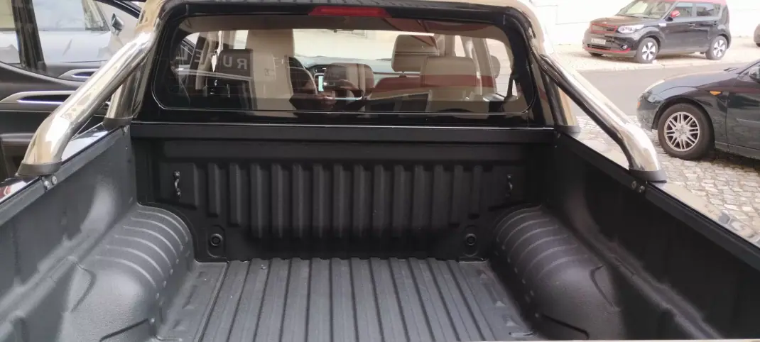 Maxus 2023 - 31500 EUR, 12635 km - AUTO.MOTO.pt - 12635km - foto 19 de 26