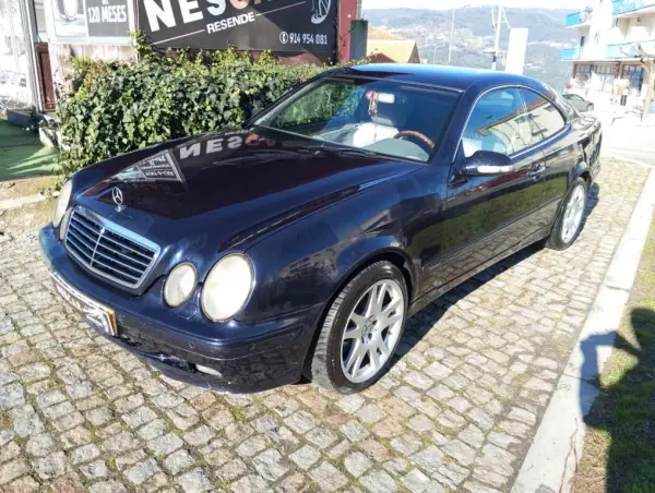 Mercedes-Benz CLK 230 2000 - 3990 EUR, 385827 km - AUTO.MOTO.pt - 385827km - foto 2 de 12