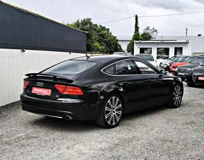 Audi A7 Sportback 2011 - 17000 EUR, 322688 km - AUTO.MOTO.pt - 322688km - foto 8 de 34
