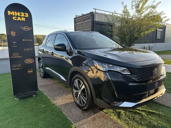 Peugeot 3008 1.2 PureTech Allure Pack 2021 Gasolina — 260 000 km Peugeot 3008 1.2 PureTech Allure Pack 2021 Gasolina