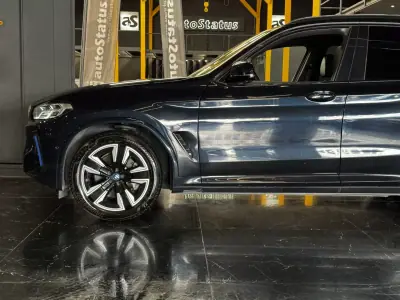 BMW iX3 2023 - 49990 EUR, 43700 km - AUTO.MOTO.pt - 43700km - foto 8 de 32