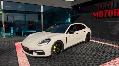 Porsche Panamera Sport Turismo 2018 - 72900 EUR, 99200 km - AUTO.MOTO.pt - 99200km - foto 6 de 16