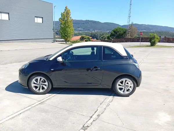 Opel Adam 1.2 Glam 2013 Petrol