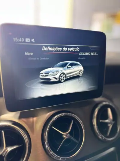 Mercedes-Benz CLA 220 2017 - 22500 EUR, 209125 km - AUTO.MOTO.pt - 209125km - foto 27 de 33