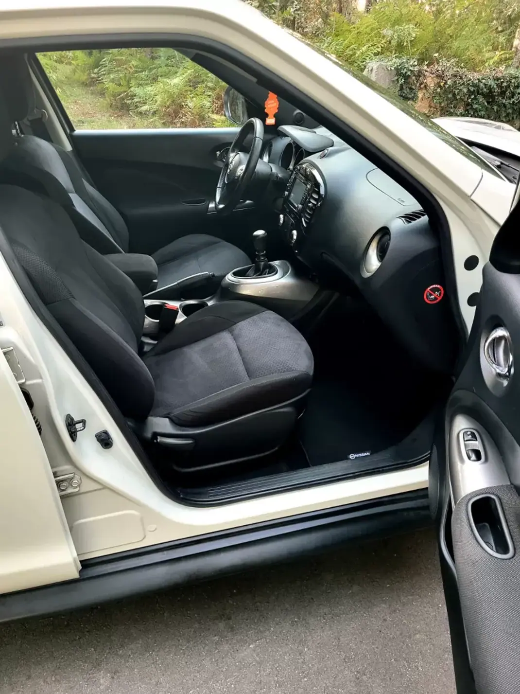 Nissan Juke 2014 - 11990 EUR, 168500 km - AUTO.MOTO.pt - 168500km - foto 23 de 25