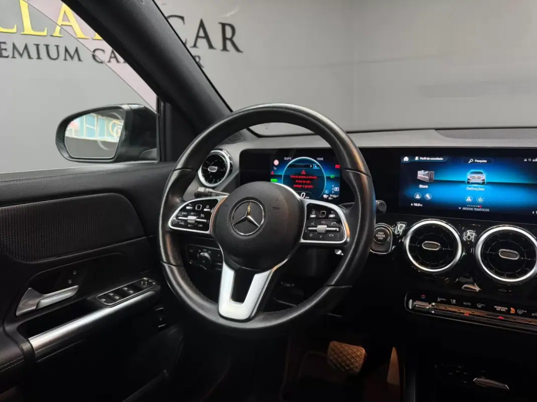 Mercedes-Benz GLA 250 2022 - 34000 EUR, 106000 km - AUTO.MOTO.pt - 106000km - foto 13 de 34