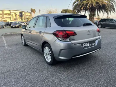 Citroën C4 2016 - 12250 EUR, 155210 km - AUTO.MOTO.pt - 155210km - foto 7 de 18