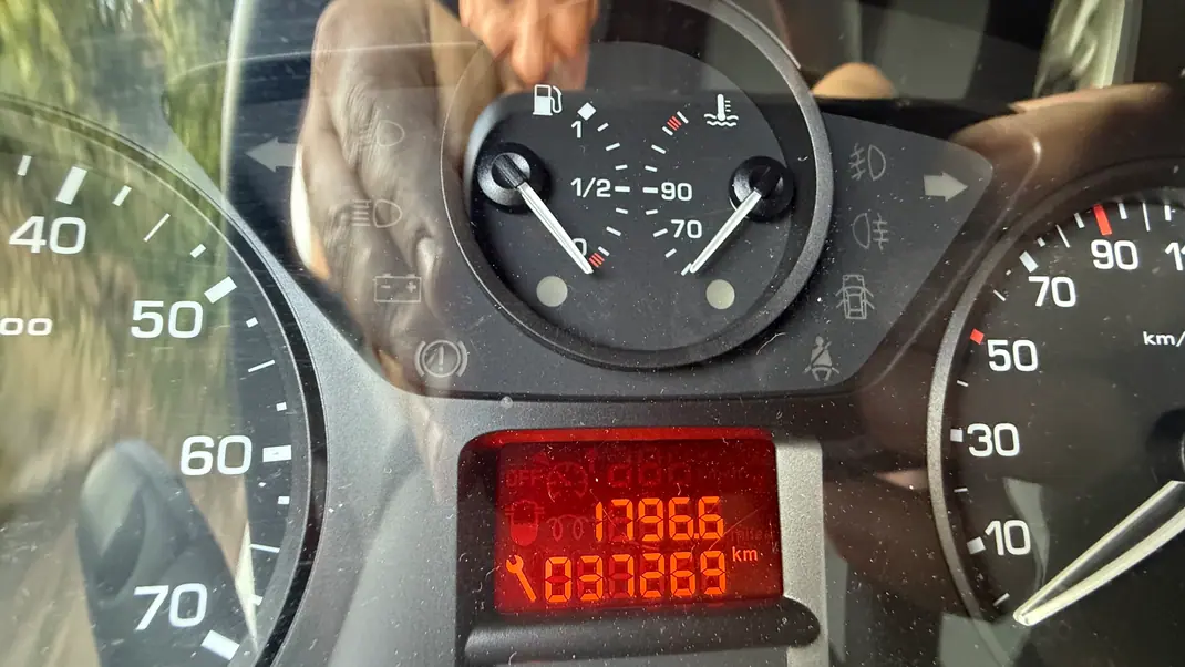 Citroën Berlingo 2016 - 12500 EUR, 37500 km - 37500km - foto 11 de 13