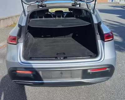 Mercedes-Benz EQC 2022 - 32990 EUR, 124900 km - 124900km - foto 9 de 27