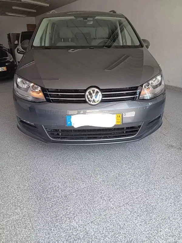 Volkswagen Sharan 2018 - 23750 EUR, 134000 km - AUTO.MOTO.pt - 134000km - foto 3 de 18