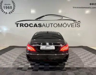 Mercedes-Benz CLS 350 2011 - 22900 EUR, 83484 km - 83484km - foto 6 de 36