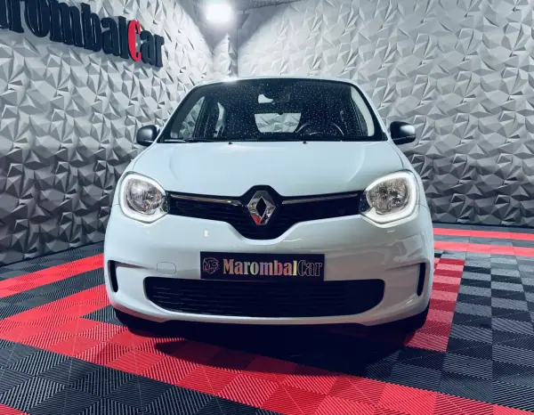 Renault Twingo 2023 - 16990 EUR, 16461 km - AUTO.MOTO.pt - 16461km - foto 7 de 28