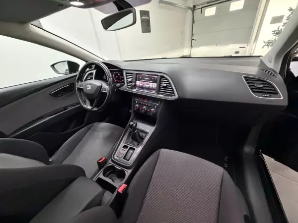 SEAT Leon 2018 - 12490 EUR, 159000 km - 159000km - foto 22 de 38
