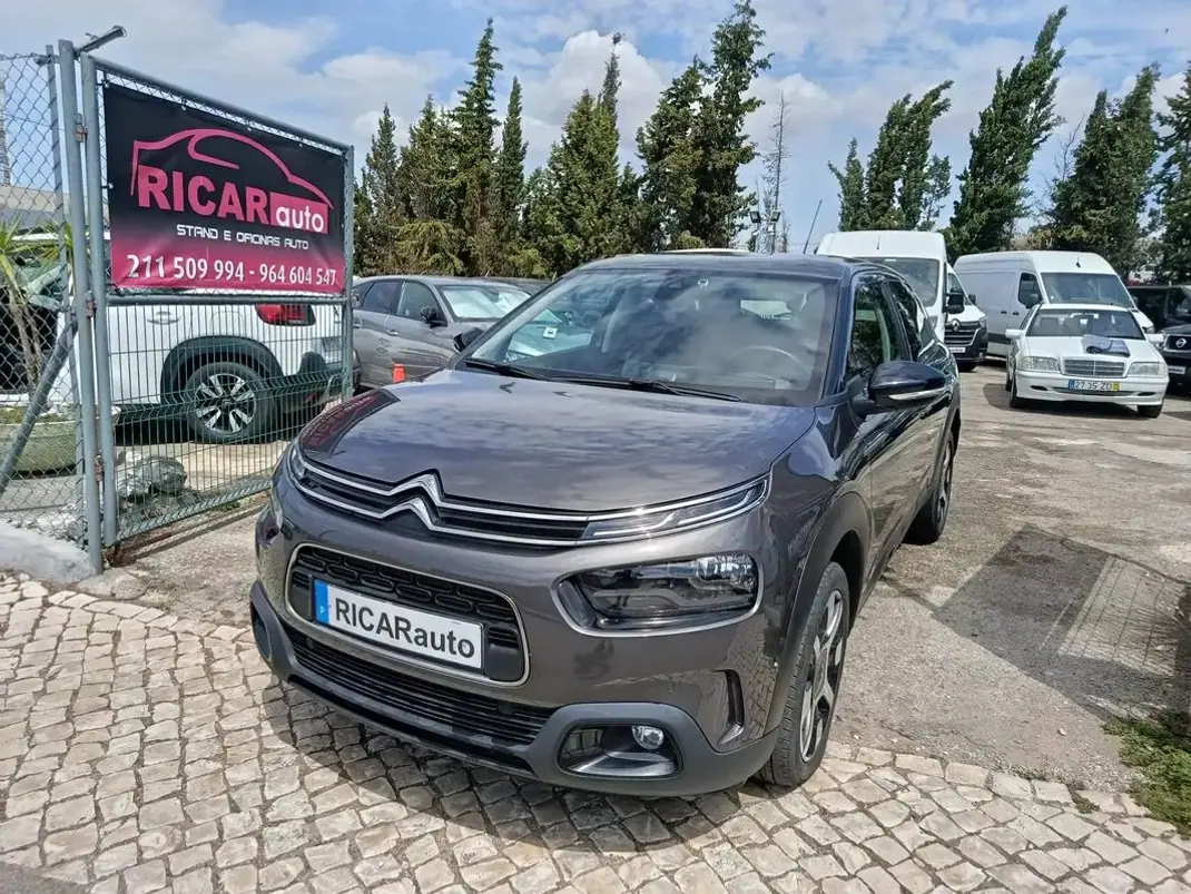Citroën C4 Cactus 2020 - 14000 EUR, 56660 km - 56660km - foto 12 de 23