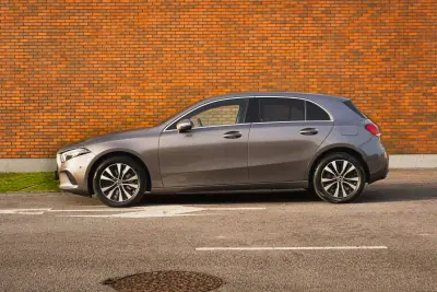 Mercedes-Benz A 250 2022 - 25000 EUR, 124440 km - AUTO.MOTO.pt - 124440km - foto 2 de 24