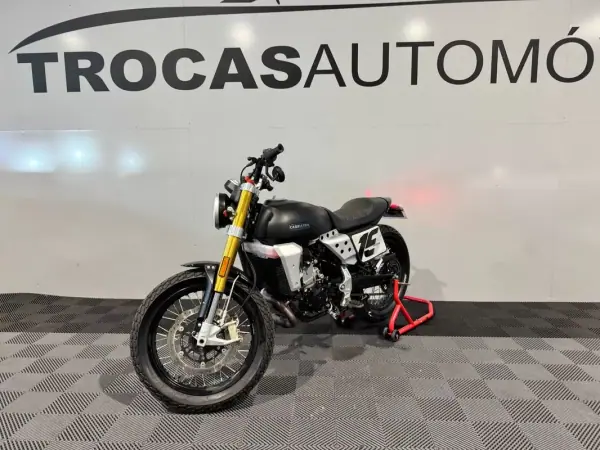 2022 - 5750 EUR, 5500 km - AUTO.MOTO.pt - 5500km - foto 21 de 27