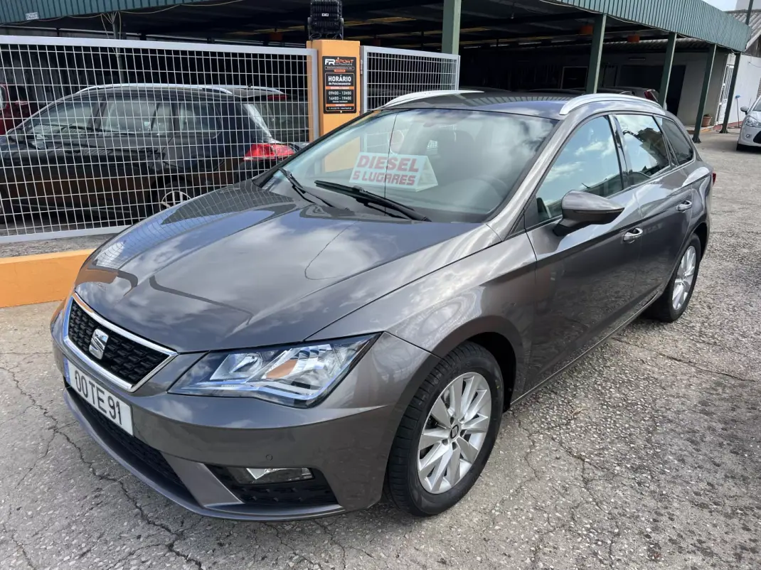SEAT Leon ST 2017 - 11450 EUR, 87901 km - 87901km - foto 2 de 13