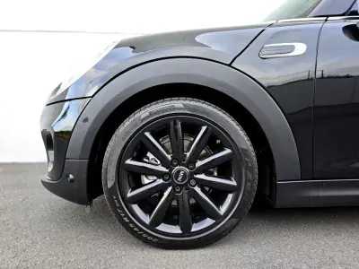 MINI 2024 - 20900 EUR, 50900 km - AUTO.MOTO.pt - 50900km - foto 4 de 35