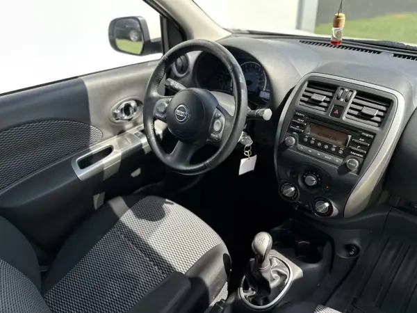 Nissan Micra 2016 - 8990 EUR, 66000 km - AUTO.MOTO.pt - 66000km - foto 26 de 42