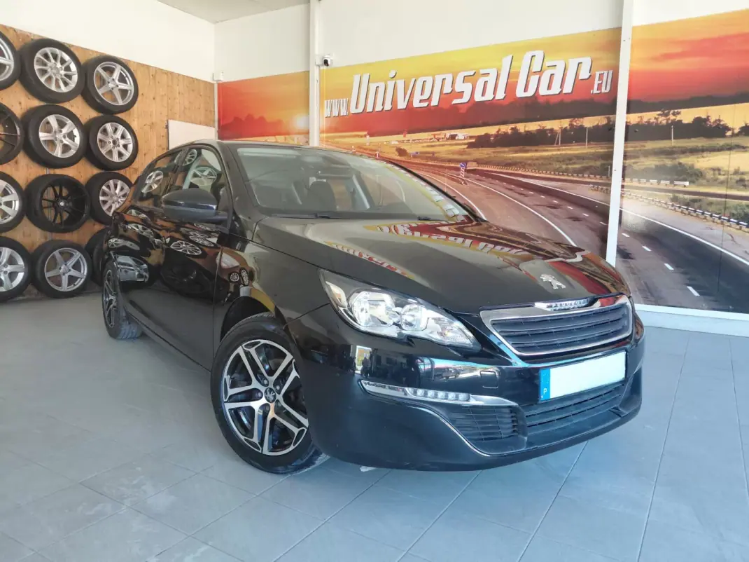 Peugeot 308 2016 - 9999 EUR, 145000 km - AUTO.MOTO.pt - 145000km - foto 1 de 18