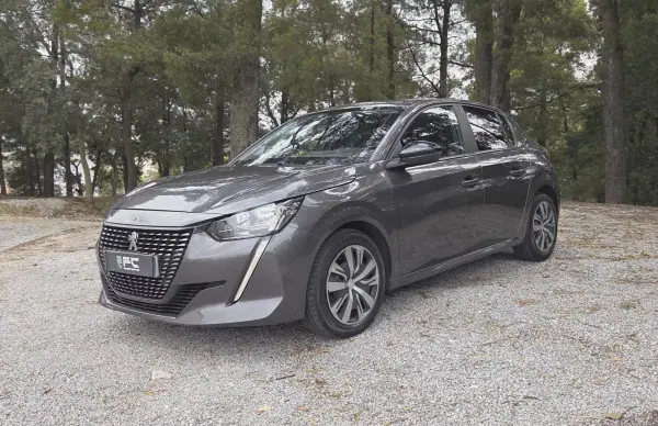 Peugeot 208 2023 - 13950 EUR, 78000 km - AUTO.MOTO.pt - 78000km - foto 4 de 16