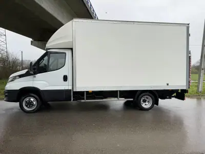 Iveco DAILY 35-140 CONTENTOR E PLATAFORMA 2020 - 28490 EUR, 91000 km - AUTO.MOTO.pt - 91000km - foto 7 de 34