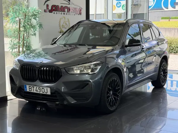 BMW X1 2020 - 18500 EUR, 145121 km - AUTO.MOTO.pt - 145121km - foto 17 de 37