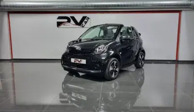 Smart Fortwo Cabrio 2021 - 13990 EUR, 59000 km - AUTO.MOTO.pt - 59000km - foto 2 de 37