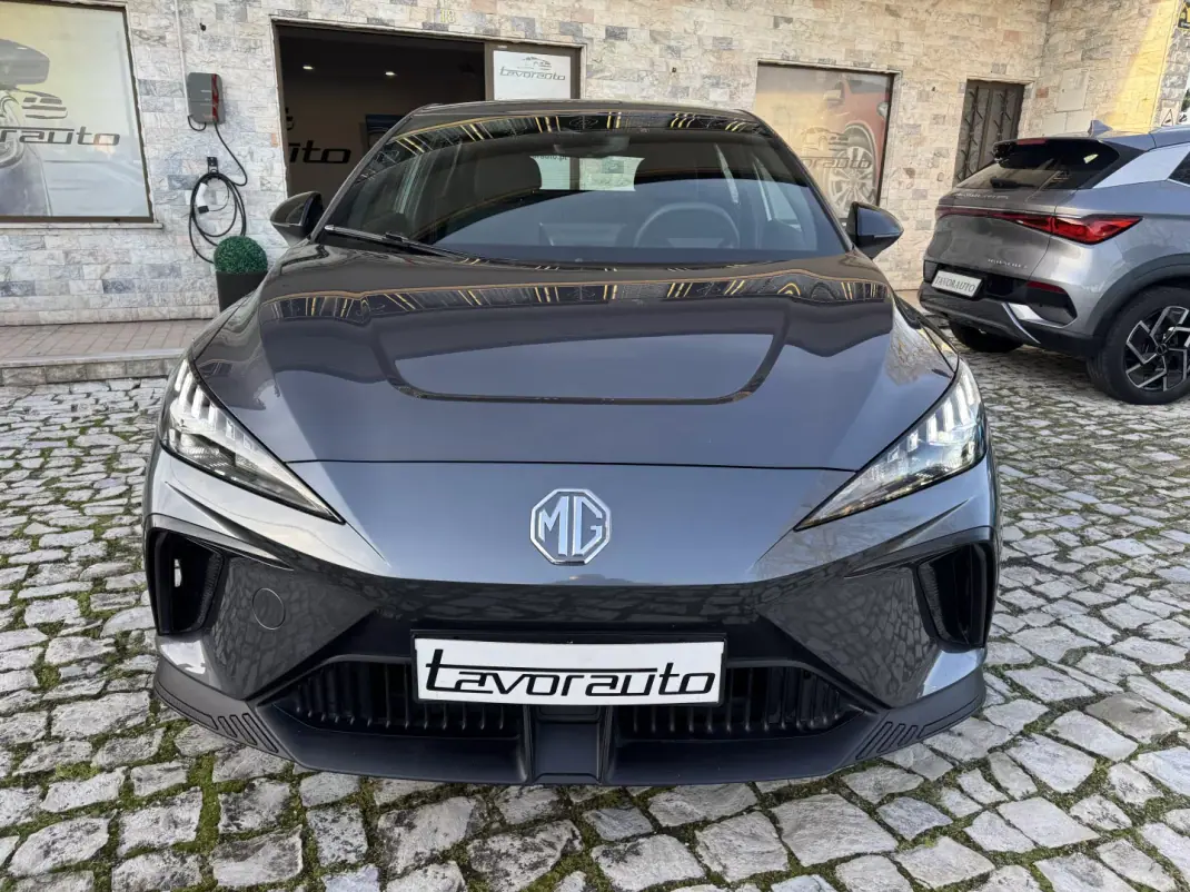 MG MG4 2022 - 18990 EUR, 77000 km - AUTO.MOTO.pt - 77000km - foto 3 de 36