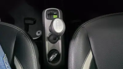 Smart ForTwo Coupé 2014 - 8990 EUR, 130000 km - AUTO.MOTO.pt - 130000km - foto 18 de 42