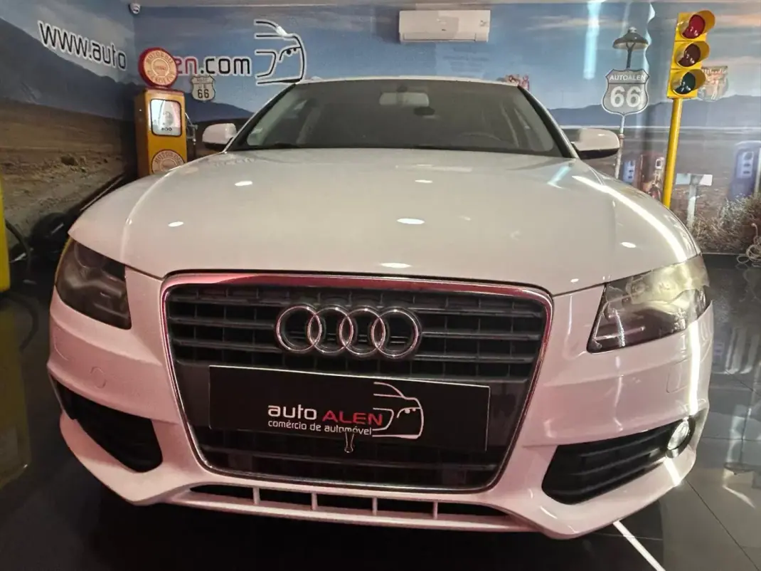 Audi A4 Avant 2011 - 10950 EUR, 315177 km - AUTO.MOTO.pt - 315177km - foto 2 de 21