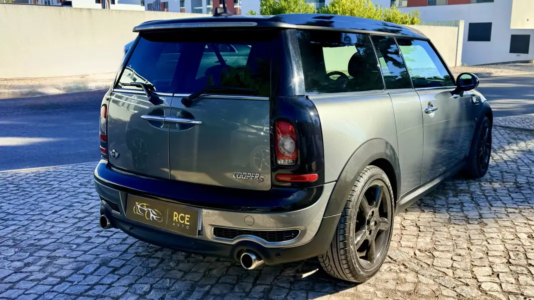 MINI Clubman 2008 - 8990 EUR, 134957 km - 134957km - foto 4 de 34