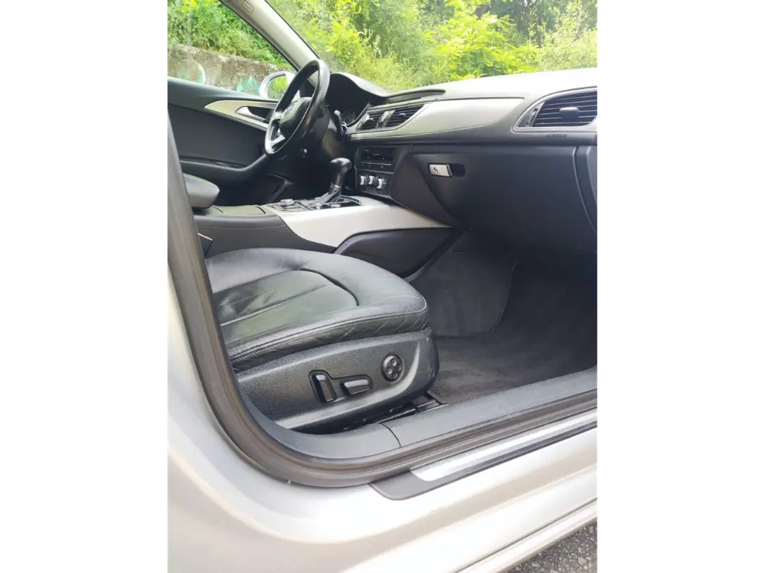 Audi A6 Avant 2012 - 12500 EUR, 280000 km - AUTO.MOTO.pt - 280000km - foto 18 de 28