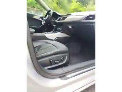 Audi A6 Avant 2012 - 12500 EUR, 280000 km - AUTO.MOTO.pt - 280000km - foto 18 de 28