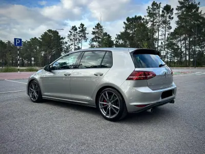 Volkswagen Golf 2013 - 19980 EUR, 106686 km - AUTO.MOTO.pt - 106686km - foto 3 de 19