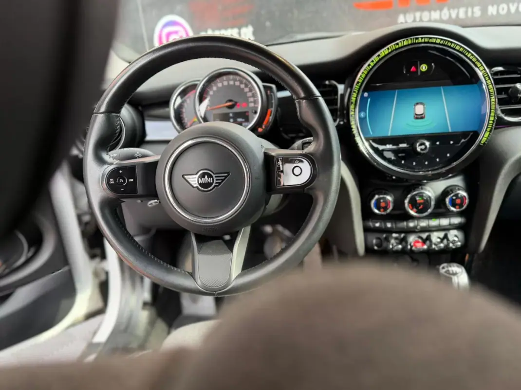 MINI Cooper 2023 - 22900 EUR, 48618 km - AUTO.MOTO.pt - 48618km - foto 5 de 15